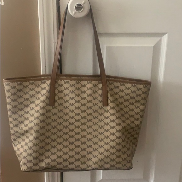 Michael Kors Tote - Picture 3 of 6